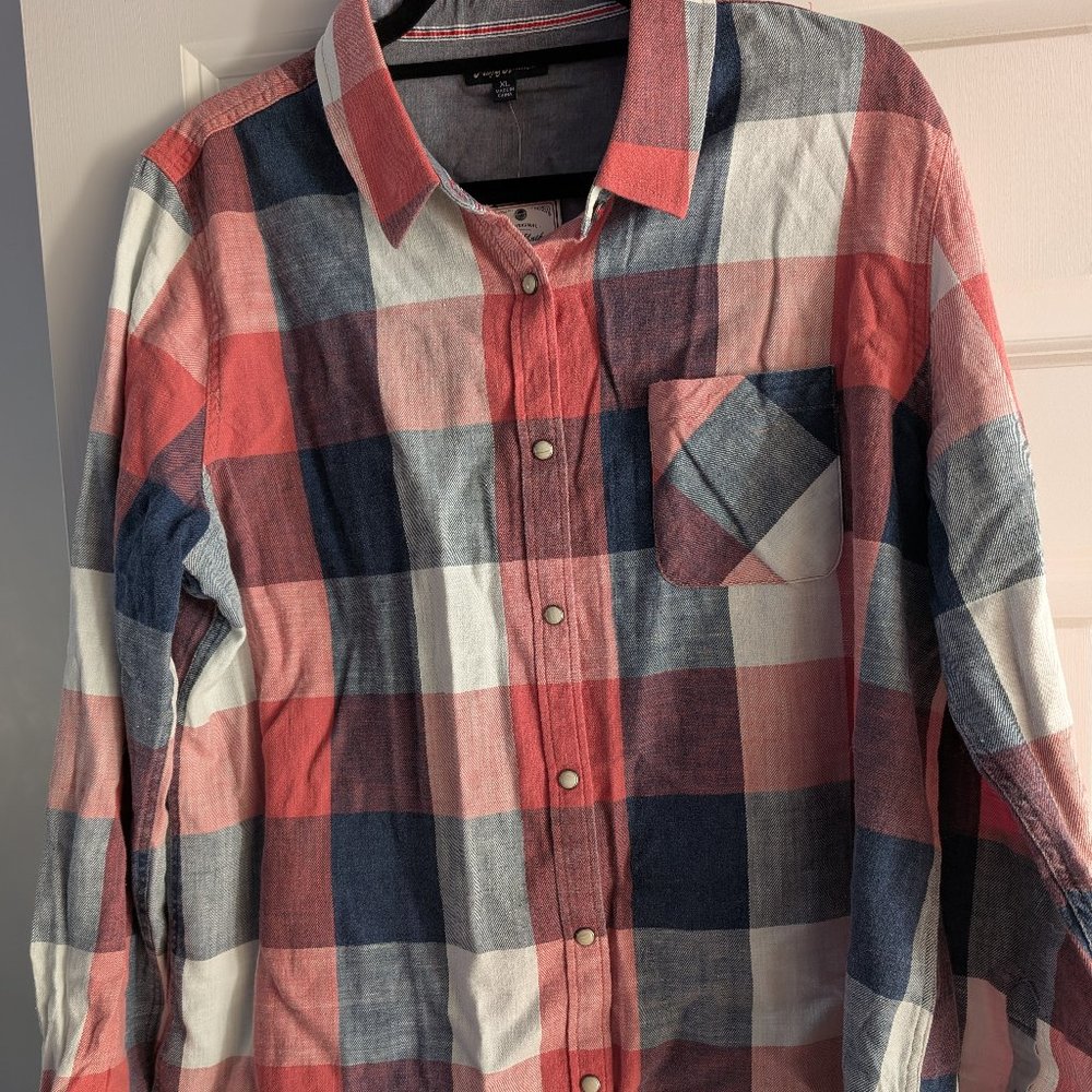Flag & Anthem Women Pearl Snap Shirt XL
